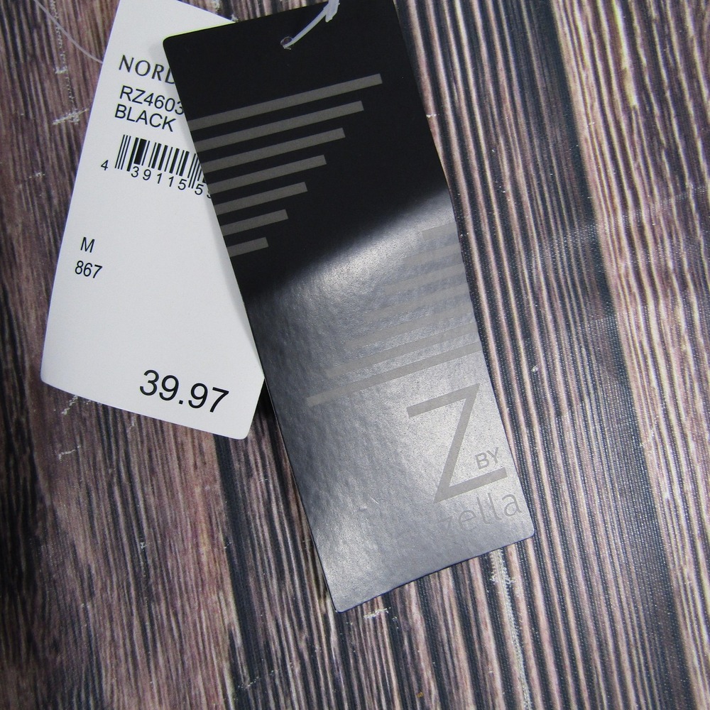 Zella Black Quilted Vest - Picture 2 of 7